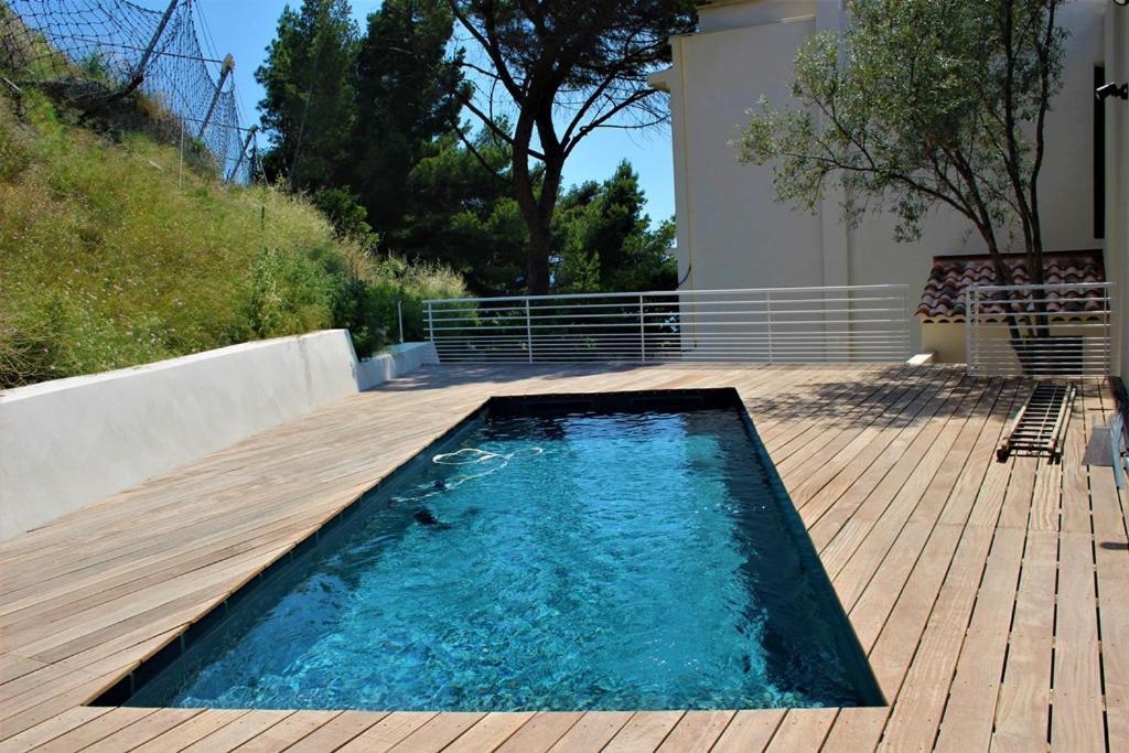 Villa d'exception sur la plage, centre Cassis Extérieur photo