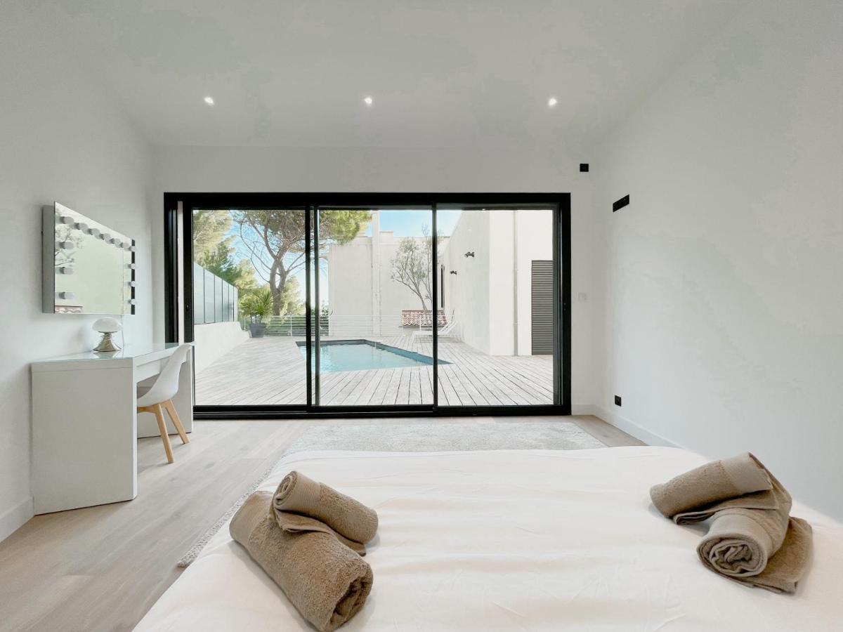 Villa d'exception sur la plage, centre Cassis Extérieur photo